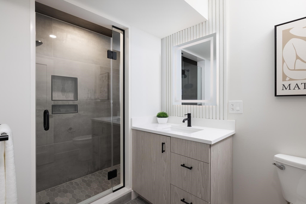 21 Kent Square, Unit 1 Brookline, MA 02446 - Photo 19 of 19