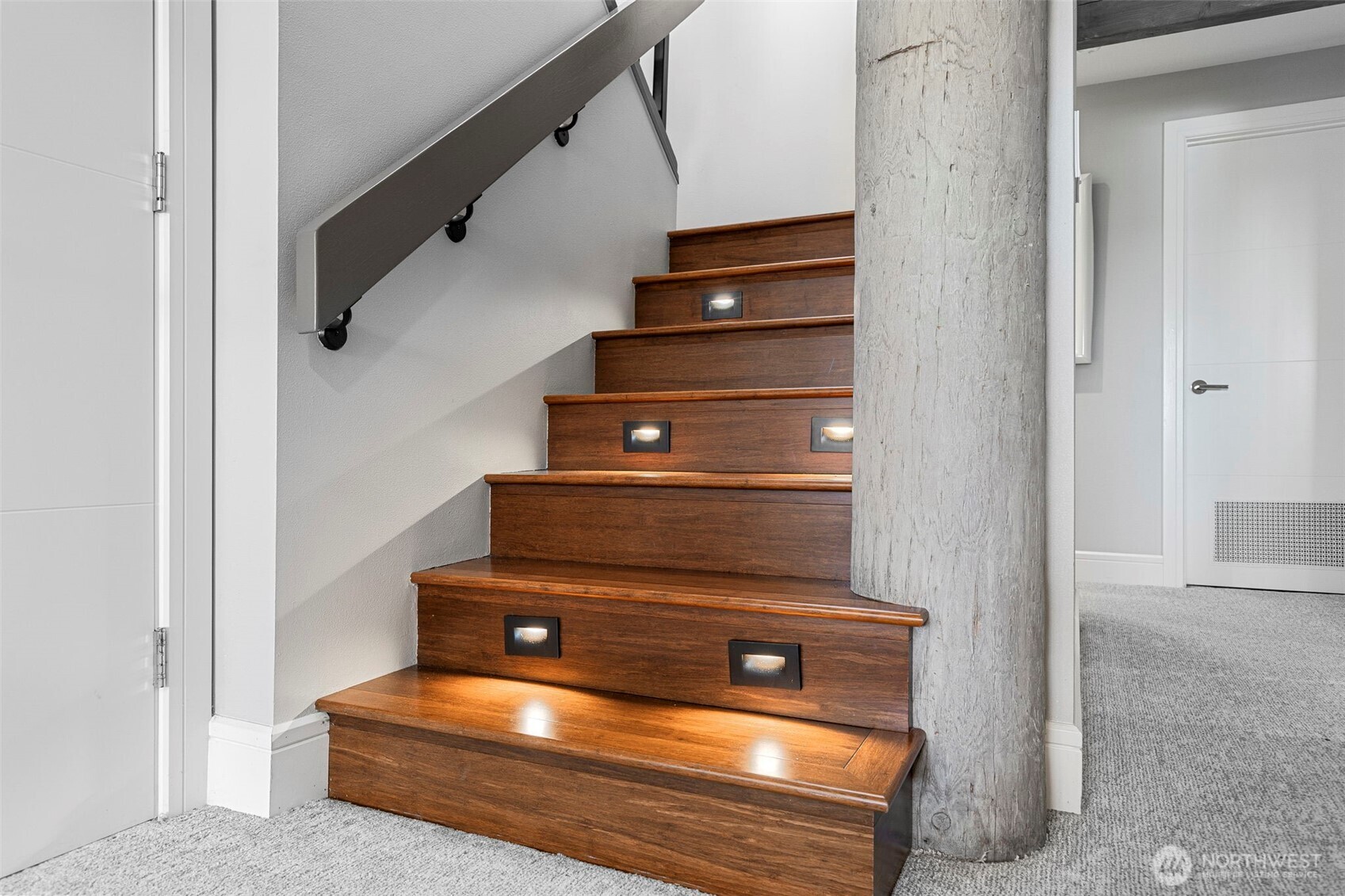 1571 Thorndyke Road Port Ludlow, WA 98365 - Photo 29 of 40 a view of entryway