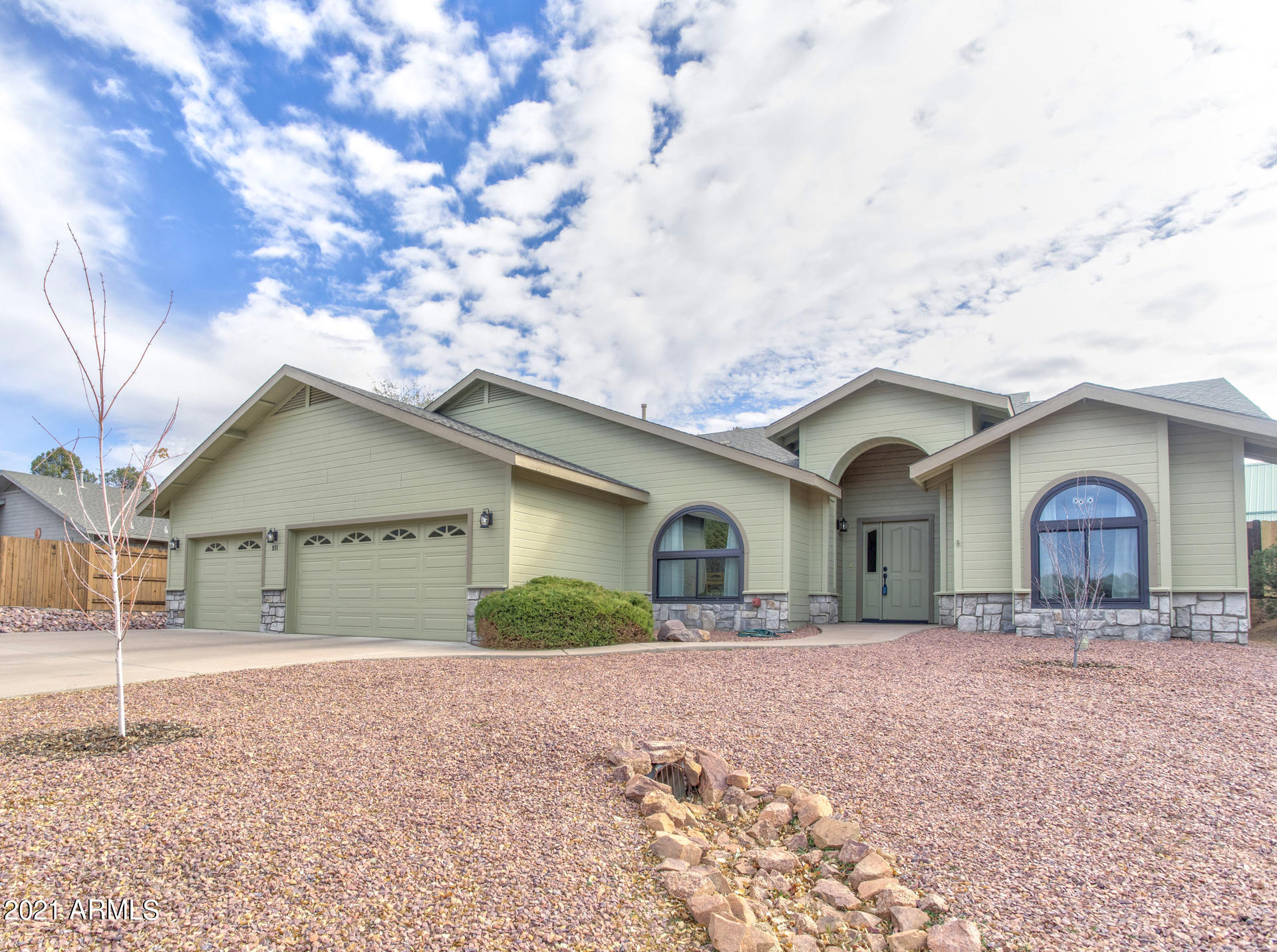 511 North Blue Spruce Road Payson, AZ 85541 - Photo 1 of 25 Exterior (1)
