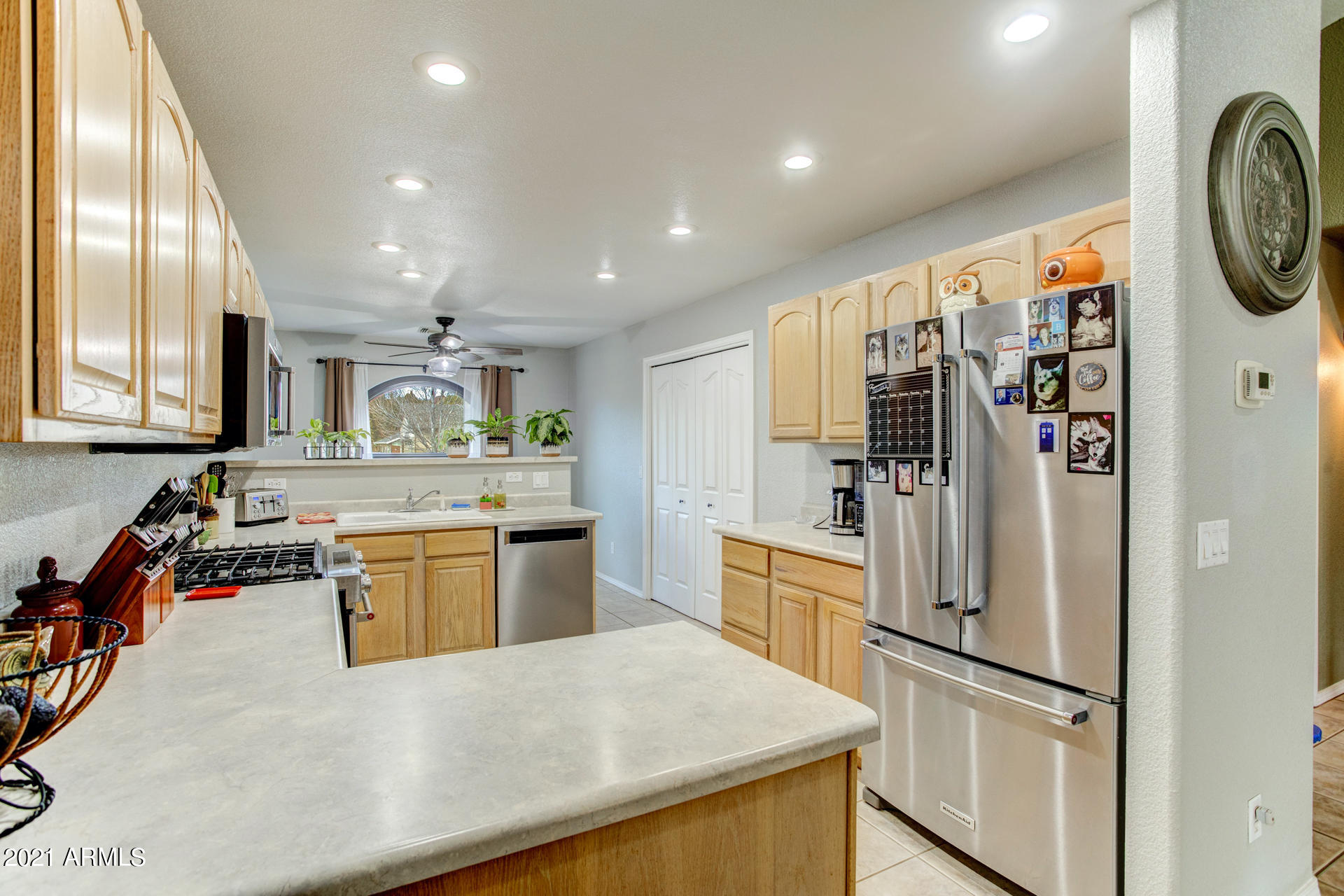 511 North Blue Spruce Road Payson, AZ 85541 - Photo 6 of 25 Kitchen (2)
