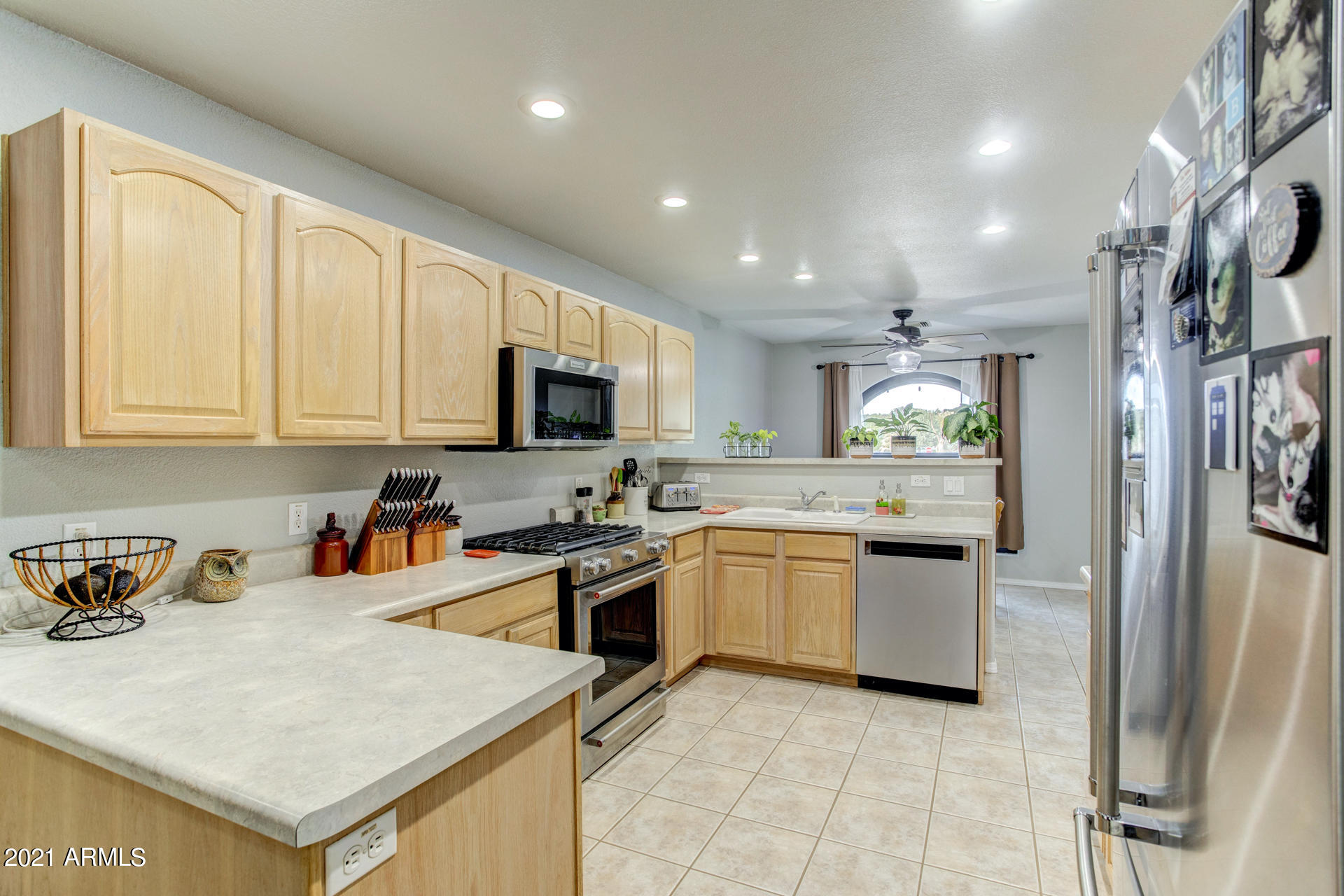 511 North Blue Spruce Road Payson, AZ 85541 - Photo 7 of 25 Kitchen (3)