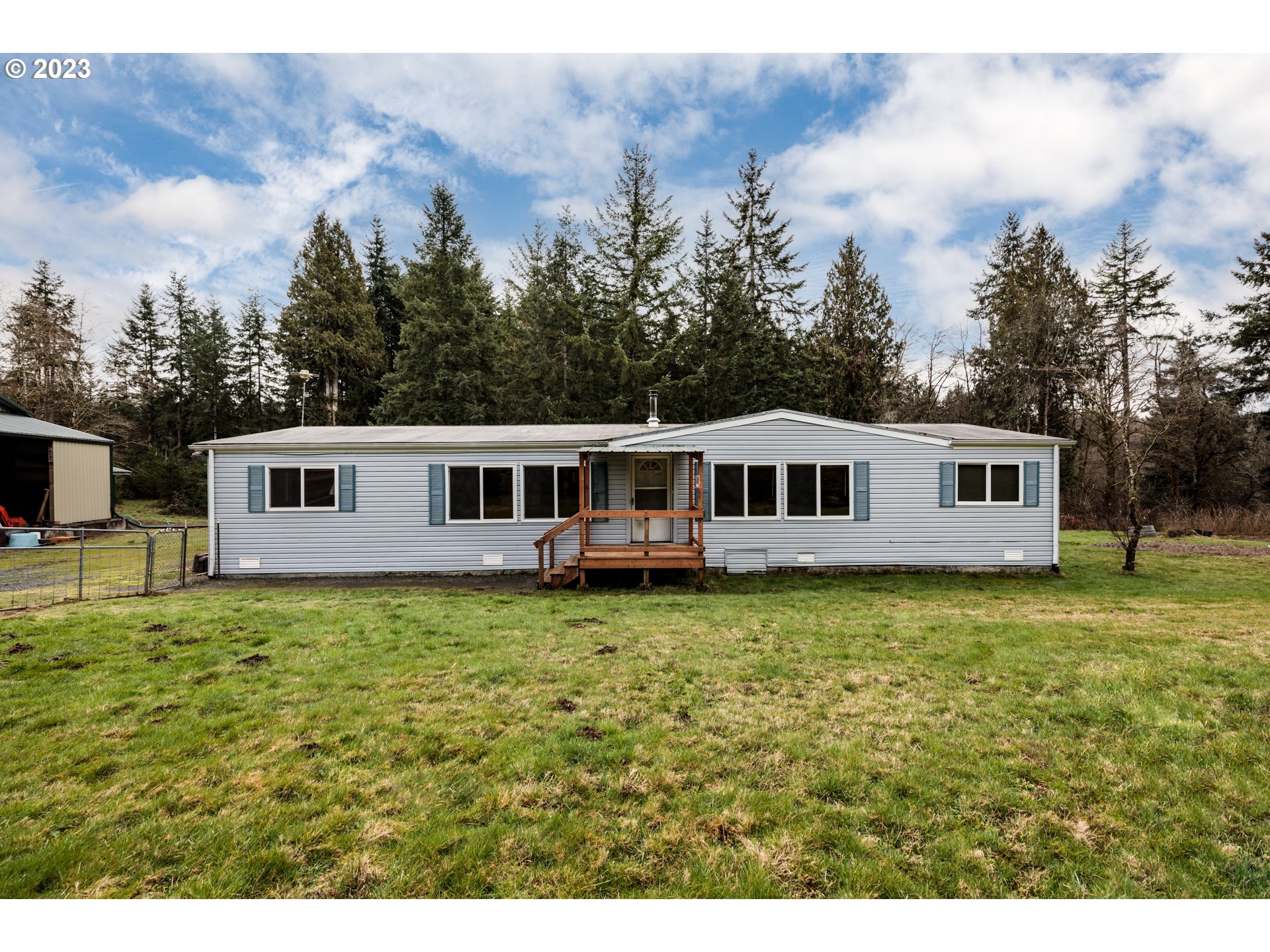 73235 Debast Road Rainier, OR 97048 - Photo 4 of 23