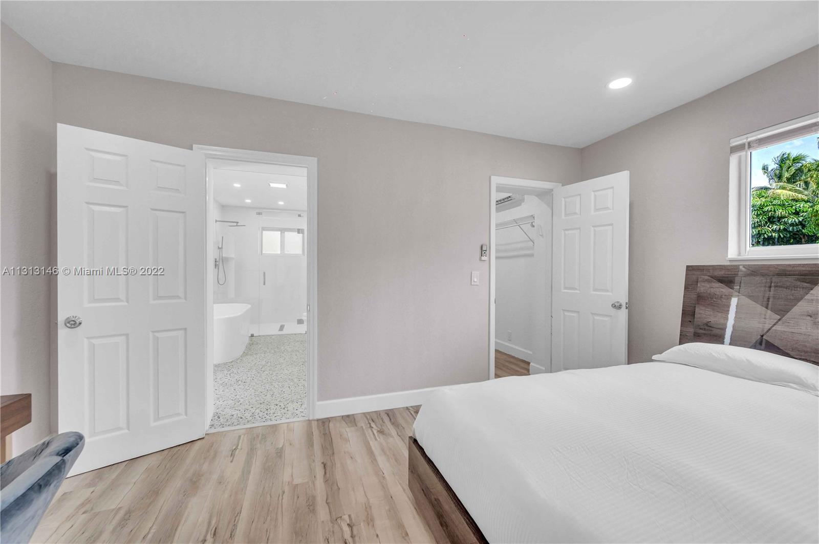 4901 West Park Road Hollywood, FL 33021 - Photo 16 of 28