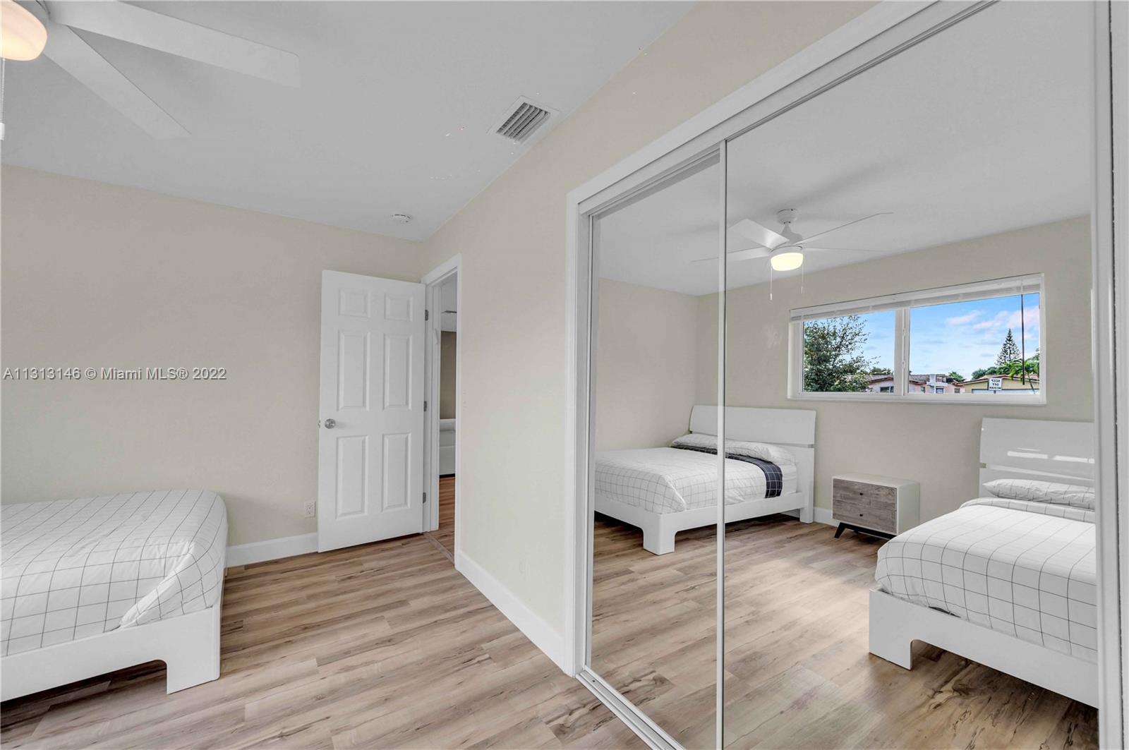 4901 West Park Road Hollywood, FL 33021 - Photo 24 of 28