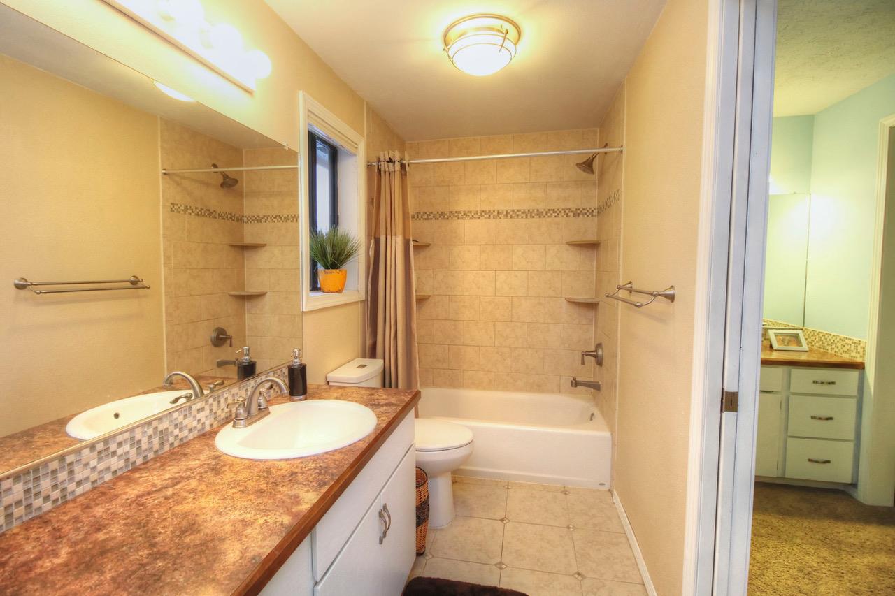 5304 West Ridgecrest Drive Spokane, WA 99208 - Photo 11 of 18 Gallery Image 11