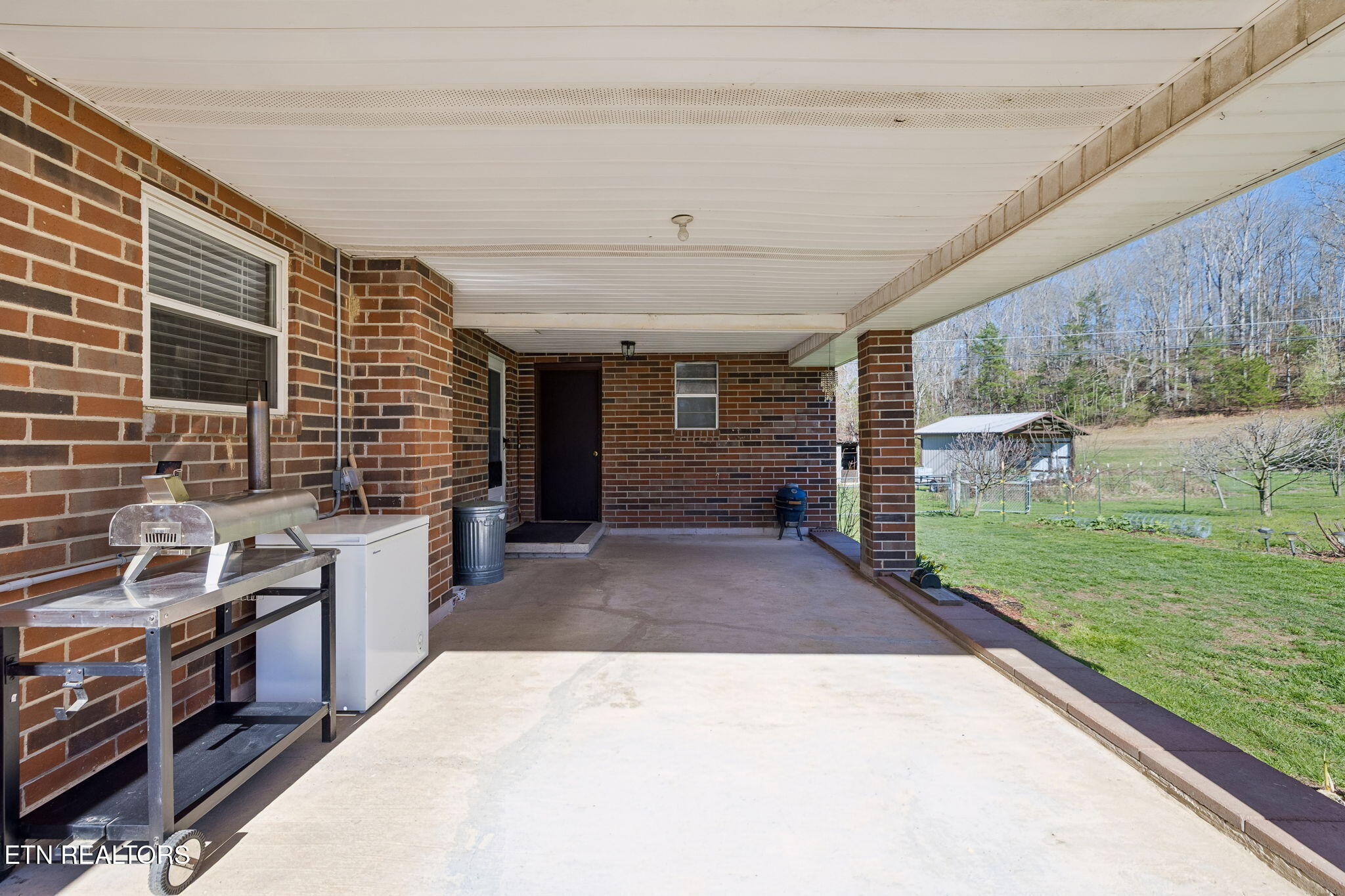 704 Pea Ridge Road Sunbright, TN 37872 - Photo 27 of 54 31-704 Pea Ridge Rd - 035