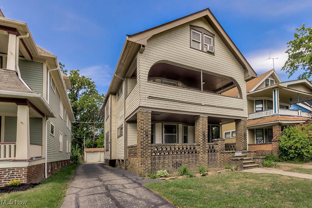 1676 Coventry Road Cleveland, OH 44118 - Photo 1 of 39 Gallery Image 1
