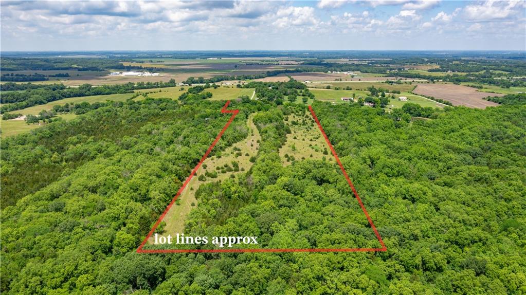 1986 Rock Creek Road Ottawa, KS 66067 - Photo 11 of 12