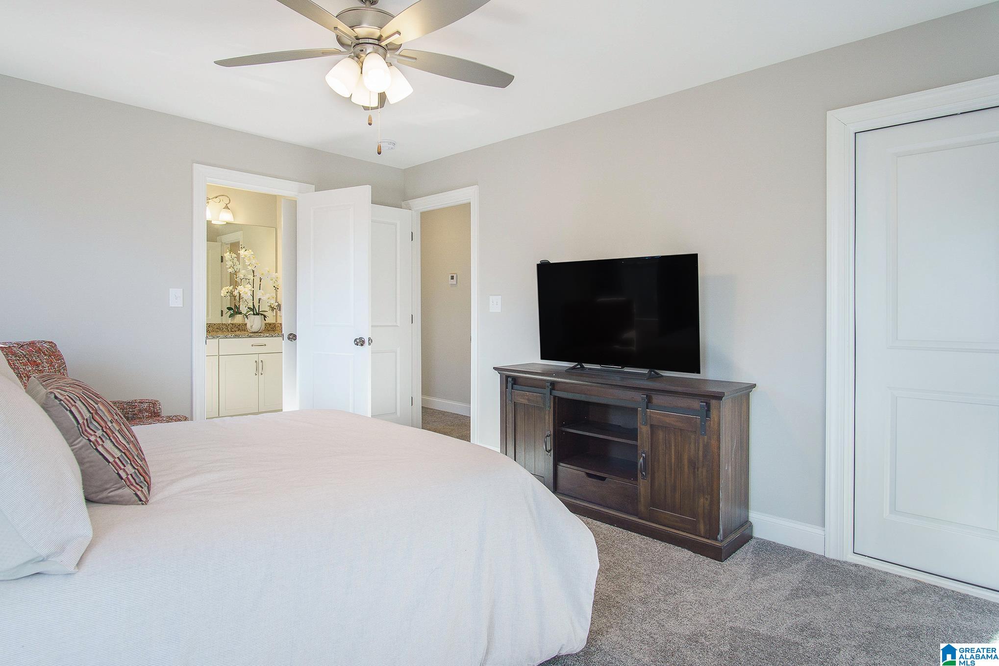 1052 Drayton Way Birmingham, AL 35242 - Photo 37 of 49