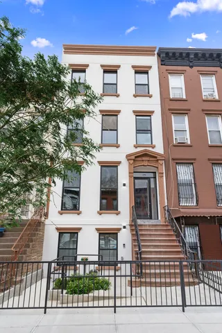$1,175,000 | 256 Putnam Avenue, Unit 4PH | Bedford-Stuyvesant