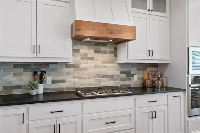 $669,950 | 25104 West 141st Terrace, Olathe, KS 66061