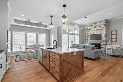 $669,950 | 25104 West 141st Terrace, Olathe, KS 66061