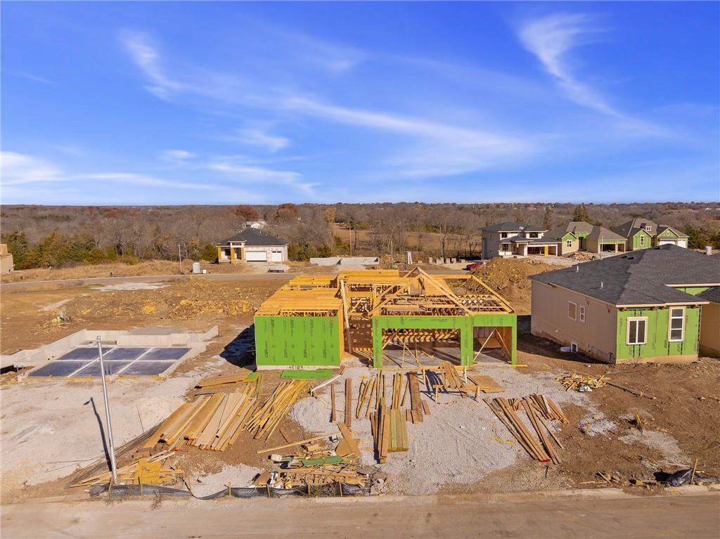 25104 West 141st Terrace Olathe, KS 66061 - Photo 2 of 47