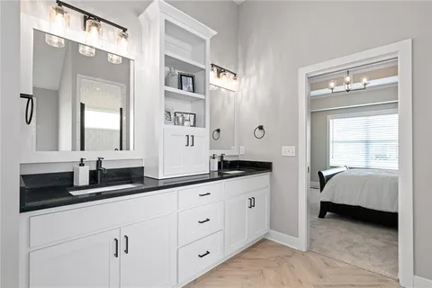 $669,950 | 25104 West 141st Terrace, Olathe, KS 66061