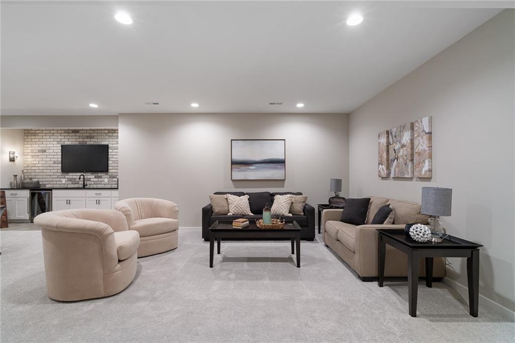 25104 West 141st Terrace Olathe, KS 66061 - Photo 37 of 47