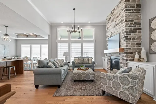 $669,950 | 25104 West 141st Terrace, Olathe, KS 66061