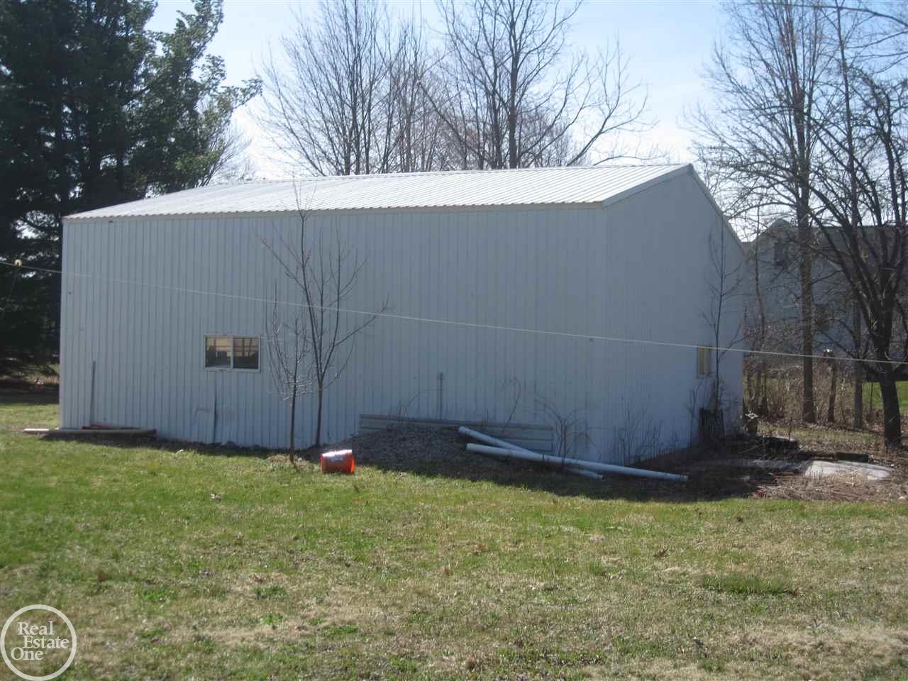 2645 Goodells Road Goodells, MI 48027 - Photo 31 of 36 31376603-30.JPG