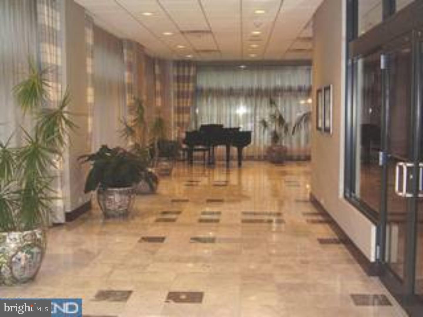 2001 Hamilton Street, Unit 925 Philadelphia, PA 19130 - Photo 22 of 25 Gallery Image 22