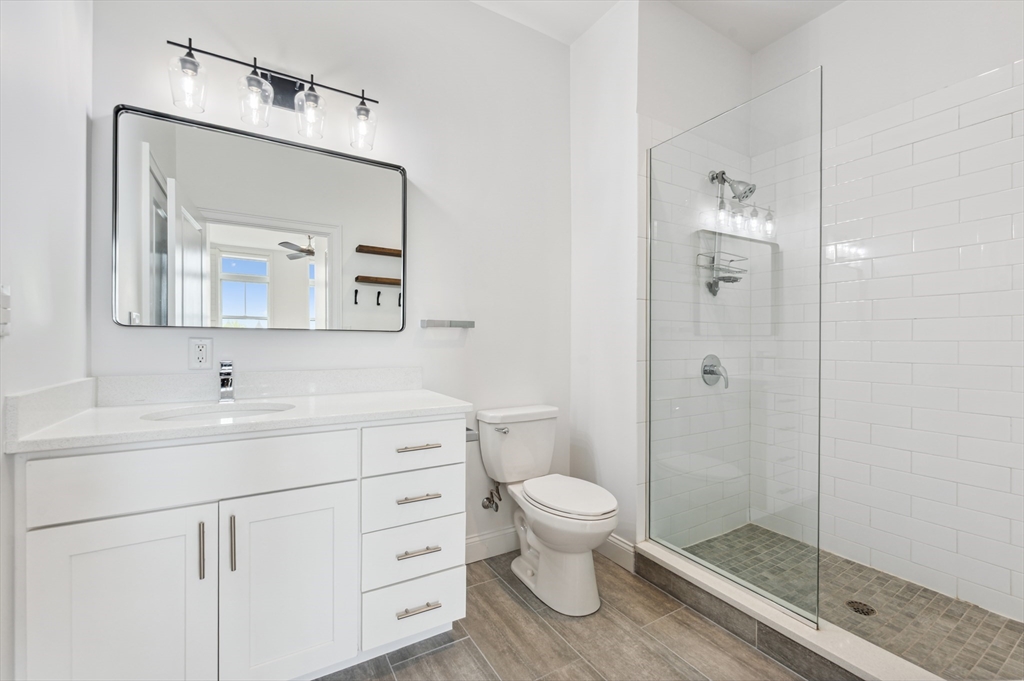 170 West Broadway, Unit 403 Boston, MA 02127 - Photo 14 of 20