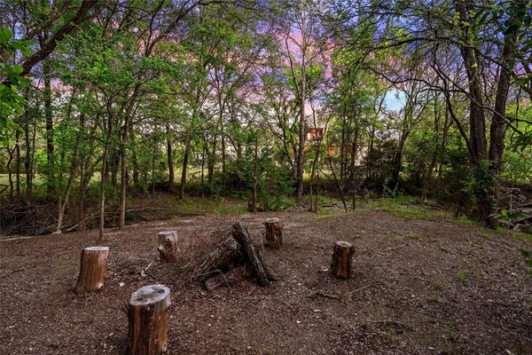 a view of outdoor space