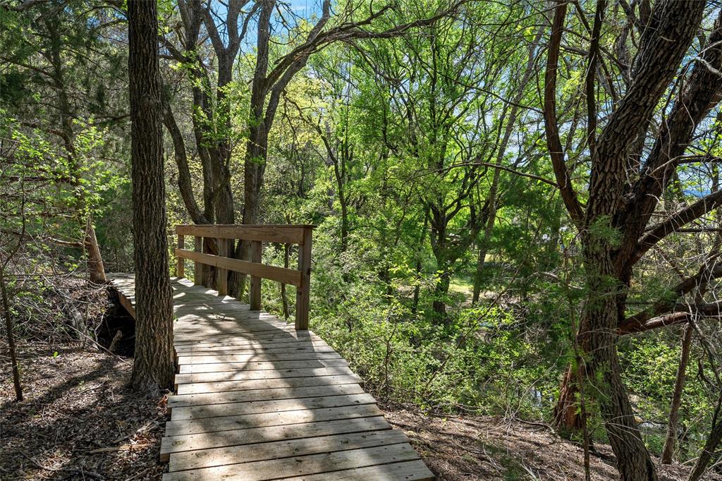 14690 Chapel Road Lorena, TX 76655 - Photo 33 of 40