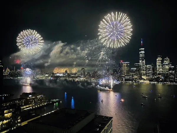 $4,700 | 77 Hudson Street, Unit 4307, Jersey City, NJ 07302