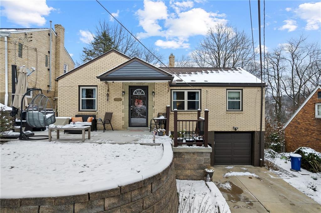 1755 Hallowell Street Pittsburgh, PA 15210 - Photo 2 of 44