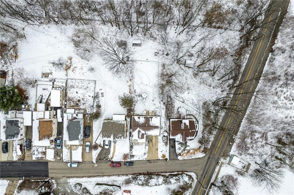 1755 Hallowell Street Pittsburgh, PA 15210 - Photo 40 of 44