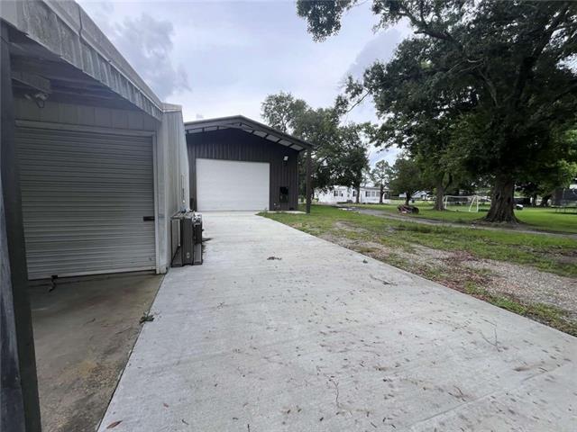 2602 Migues Road New Iberia, LA 70560 - Photo 2 of 16