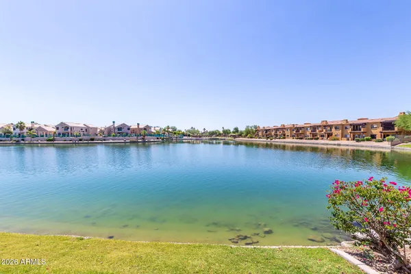 $299,000 | 16013 South Desert Foothills Parkway, Unit 2156, Phoenix, AZ 85048