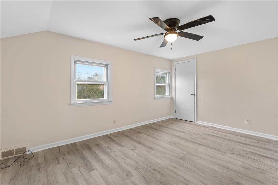 753 Webster Road Webster, NY 14580 - Photo 21 of 31