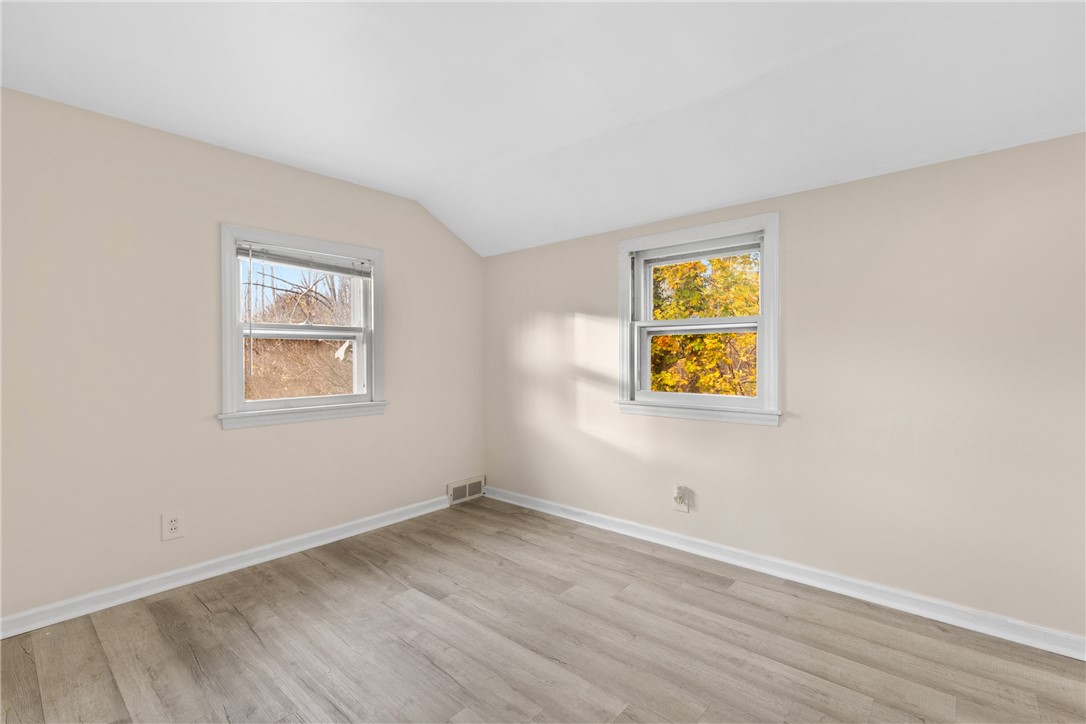 753 Webster Road Webster, NY 14580 - Photo 26 of 31 Bedroom #3