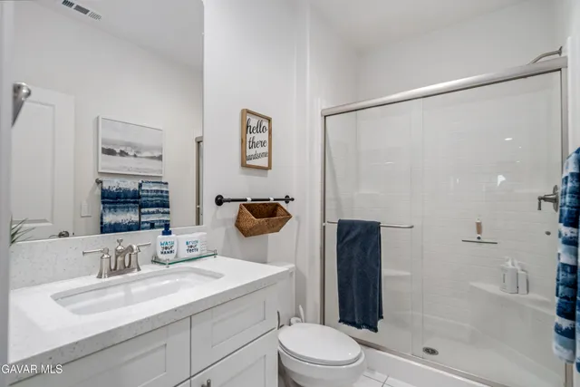 $999,900 | 7005 Hartford Lane, Palmdale, CA 93551