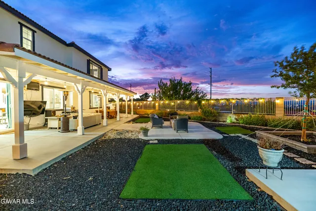 $999,900 | 7005 Hartford Lane, Palmdale, CA 93551