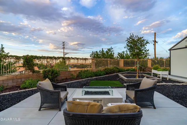 $999,900 | 7005 Hartford Lane, Palmdale, CA 93551