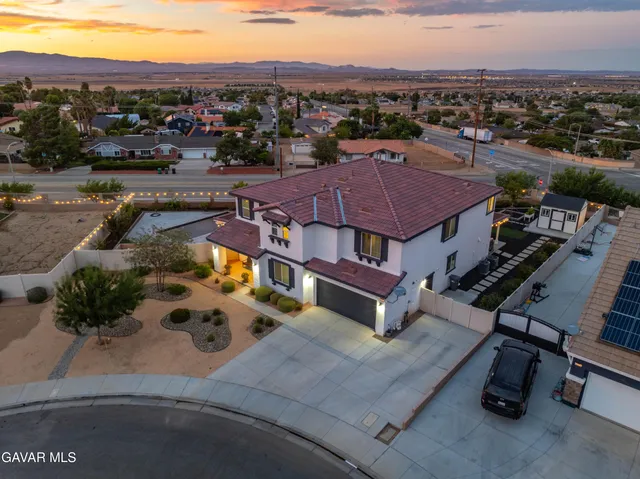 $999,900 | 7005 Hartford Lane, Palmdale, CA 93551