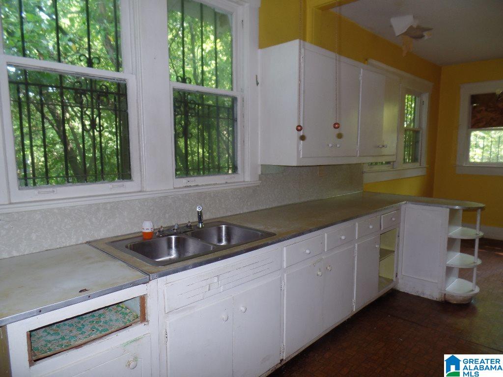 1117 16th Street Southwest Birmingham, AL 35211 - Photo 11 of 14