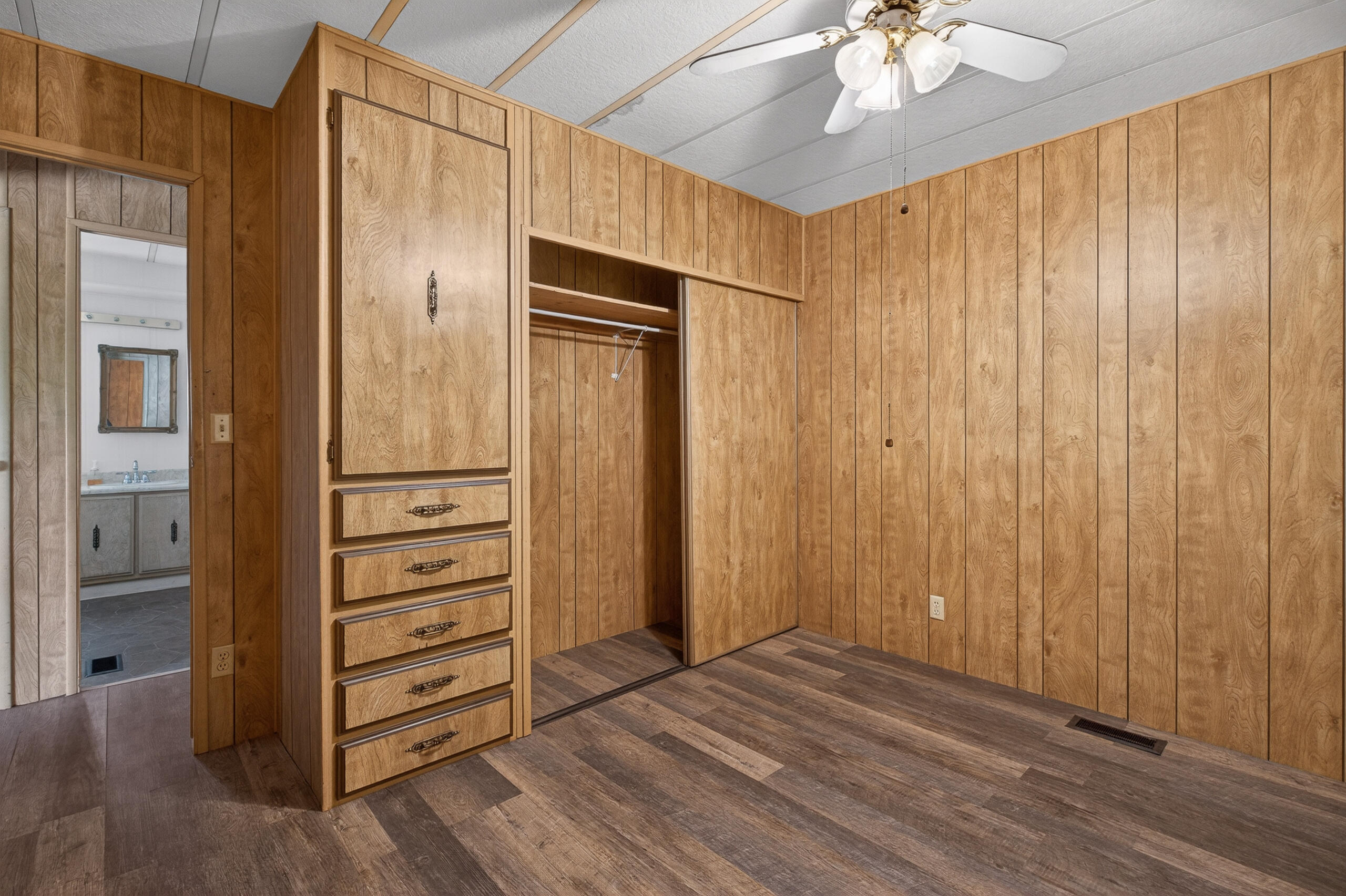 1300 West Olson Avenue, Unit 173 Reedley, CA 93654 - Photo 43 of 69