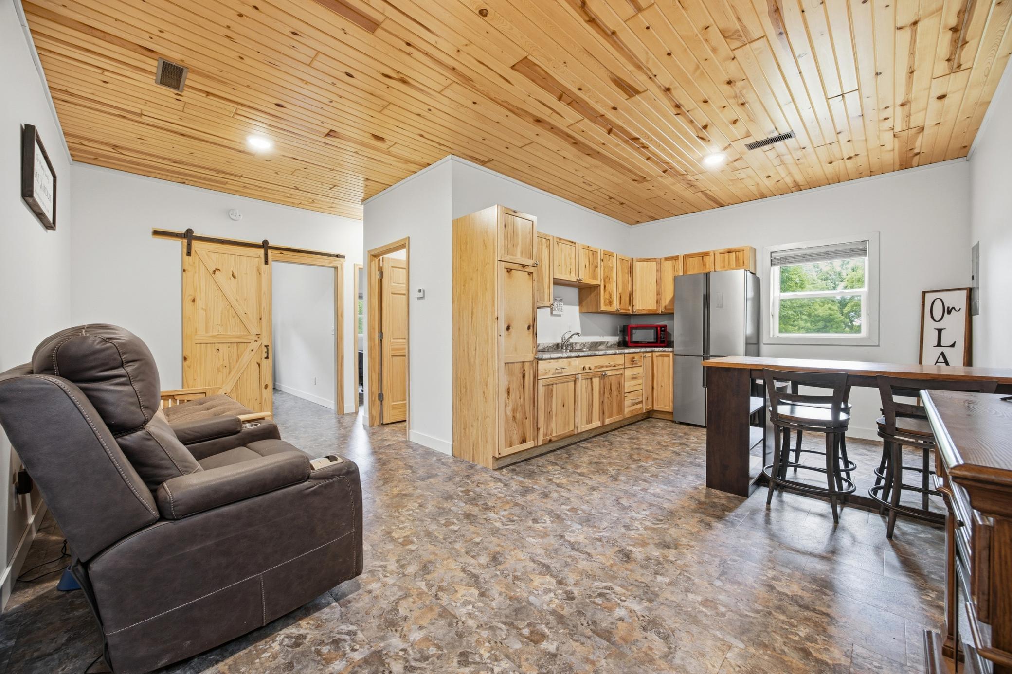 27025 North Little Floyd Lake Road Detroit Lakes, MN 56501 - Photo 7 of 32