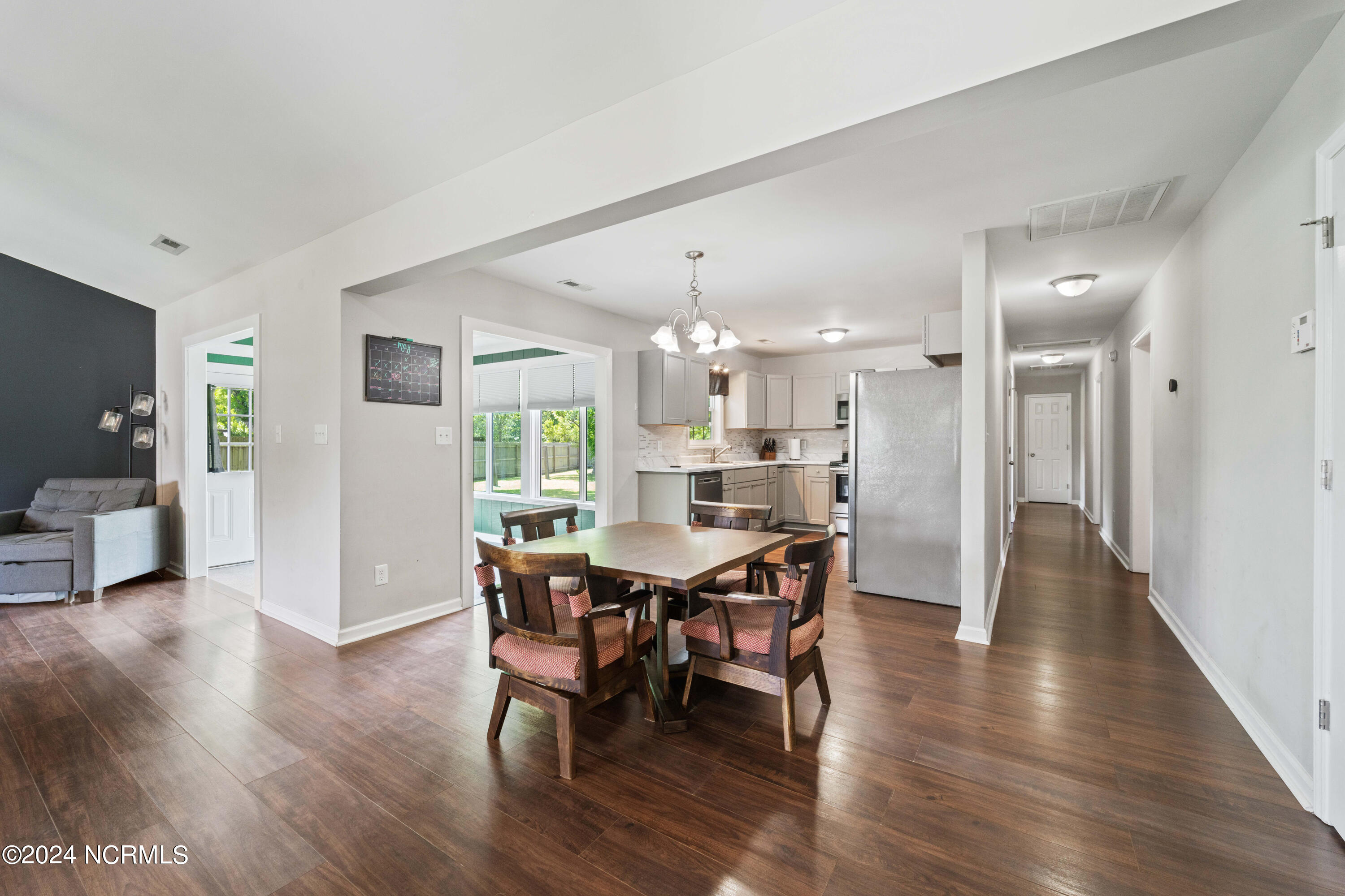 209 Inman Court Hubert, NC 28539 - Photo 21 of 47 209 Inman Court (32)