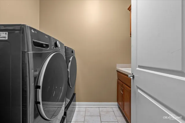 $600,000 | 25216 Round Barn Road, Plainfield, IL 60585