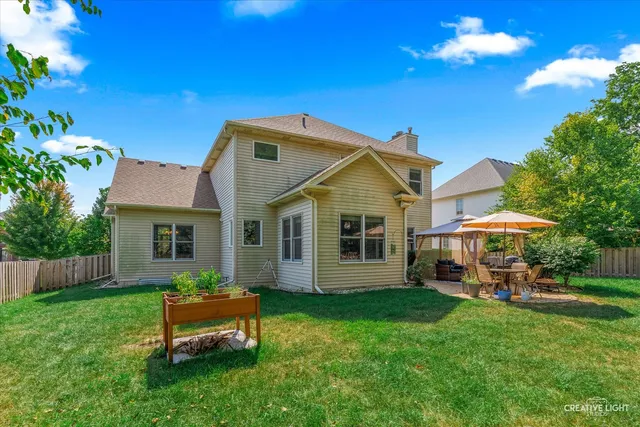 $600,000 | 25216 Round Barn Road, Plainfield, IL 60585