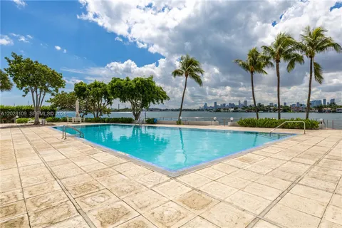 $659,000 | 3 Island Avenue, Unit 11B, Miami Beach, FL 33139