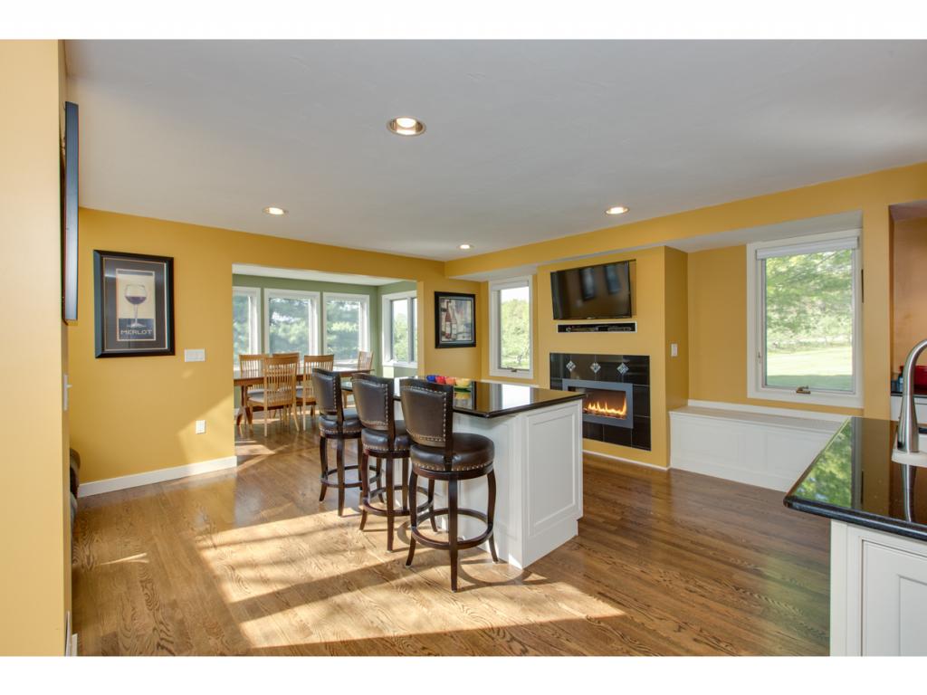 102 North Pepperell Road Hollis, NH 03049 - Photo 10 of 36