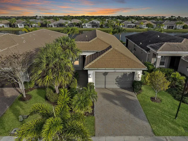$539,000 | 11729 Southwest Golden Falls Lane, Port St. Lucie, FL 34987