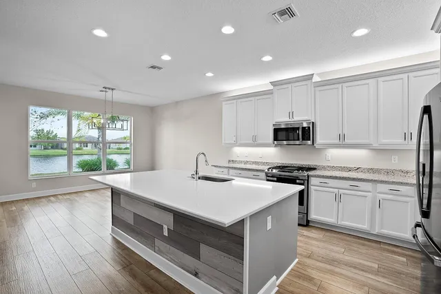 $539,000 | 11729 Southwest Golden Falls Lane, Port St. Lucie, FL 34987