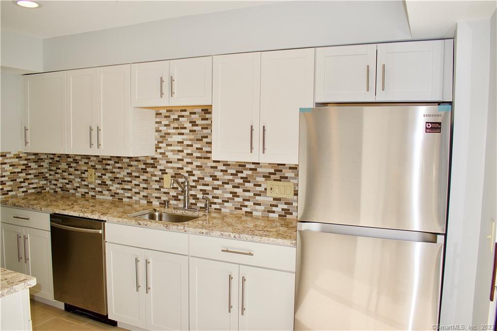 406 Thoreau Road, Unit 406 Branford, CT 06405 - Photo 1 of 1 Gallery Image 1