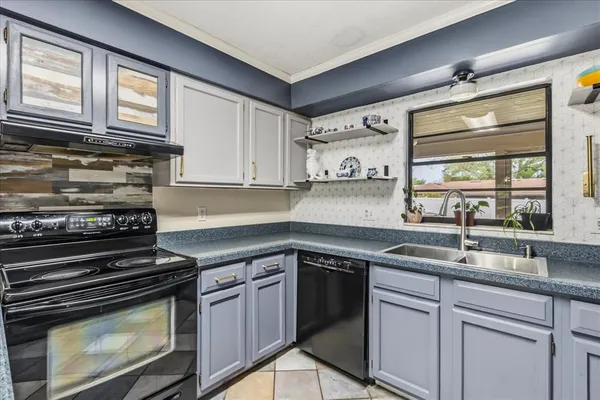 $450,000 | 817 East Harbour Court, Ocoee, FL 34761