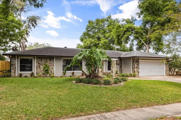 $450,000 | 817 East Harbour Court, Ocoee, FL 34761