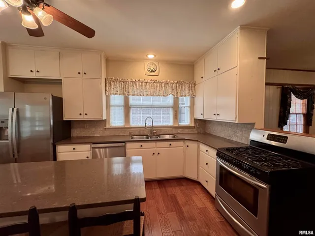 $279,900 | 360 North Normal Street, Macomb, IL 61455